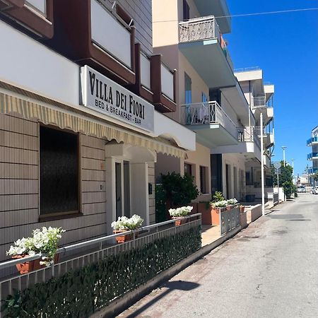 Hotel Villa Dei Fiori بيلاريا-إيجيا مارينا المظهر الخارجي الصورة