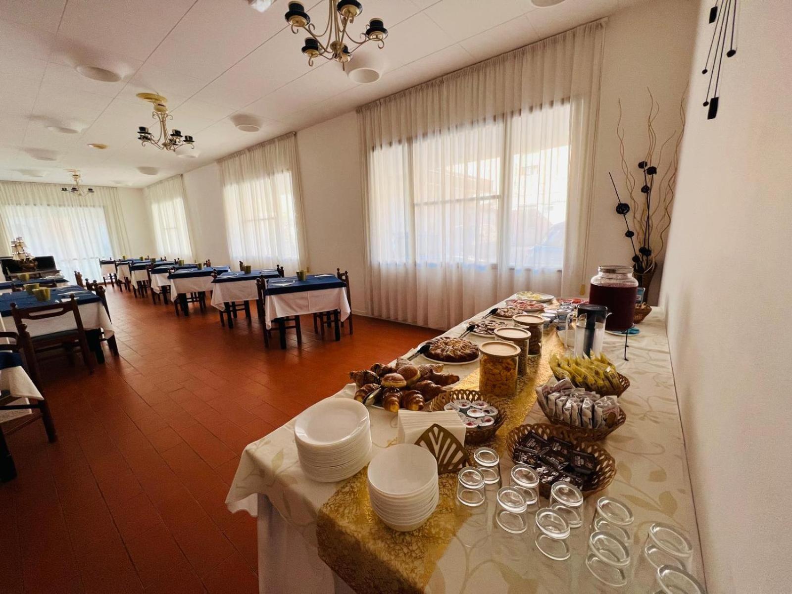 Hotel Villa Dei Fiori بيلاريا-إيجيا مارينا المظهر الخارجي الصورة