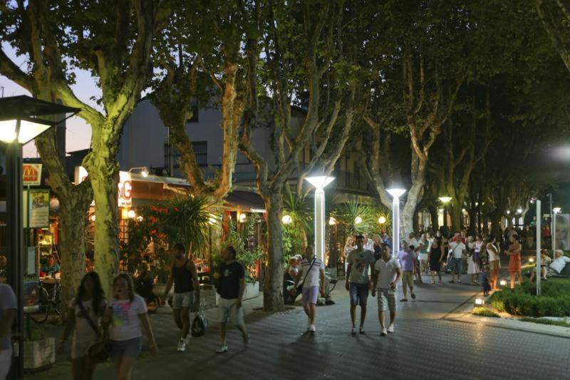 Hotel Villa Dei Fiori بيلاريا-إيجيا مارينا المظهر الخارجي الصورة
