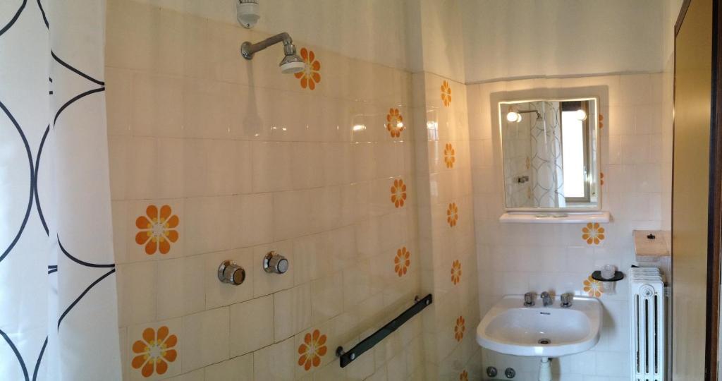 Hotel Villa Dei Fiori بيلاريا-إيجيا مارينا الغرفة الصورة